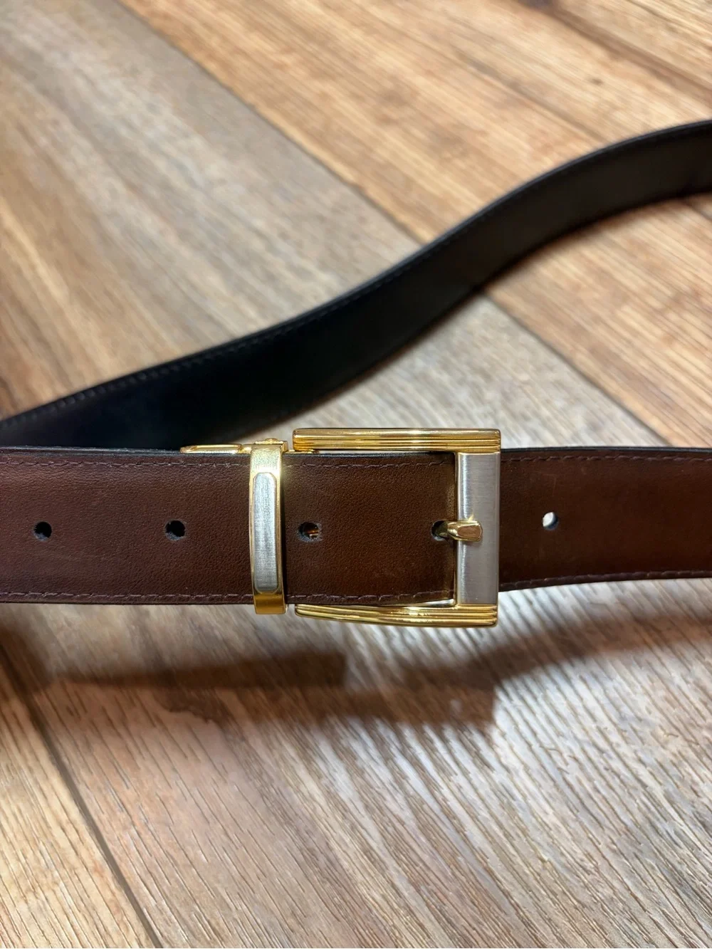 Vintage Trafalgar Reversible Leather Dress Belt Size 34/85 Gold Swivel Italy USA